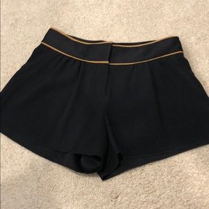 Babaton shorts
